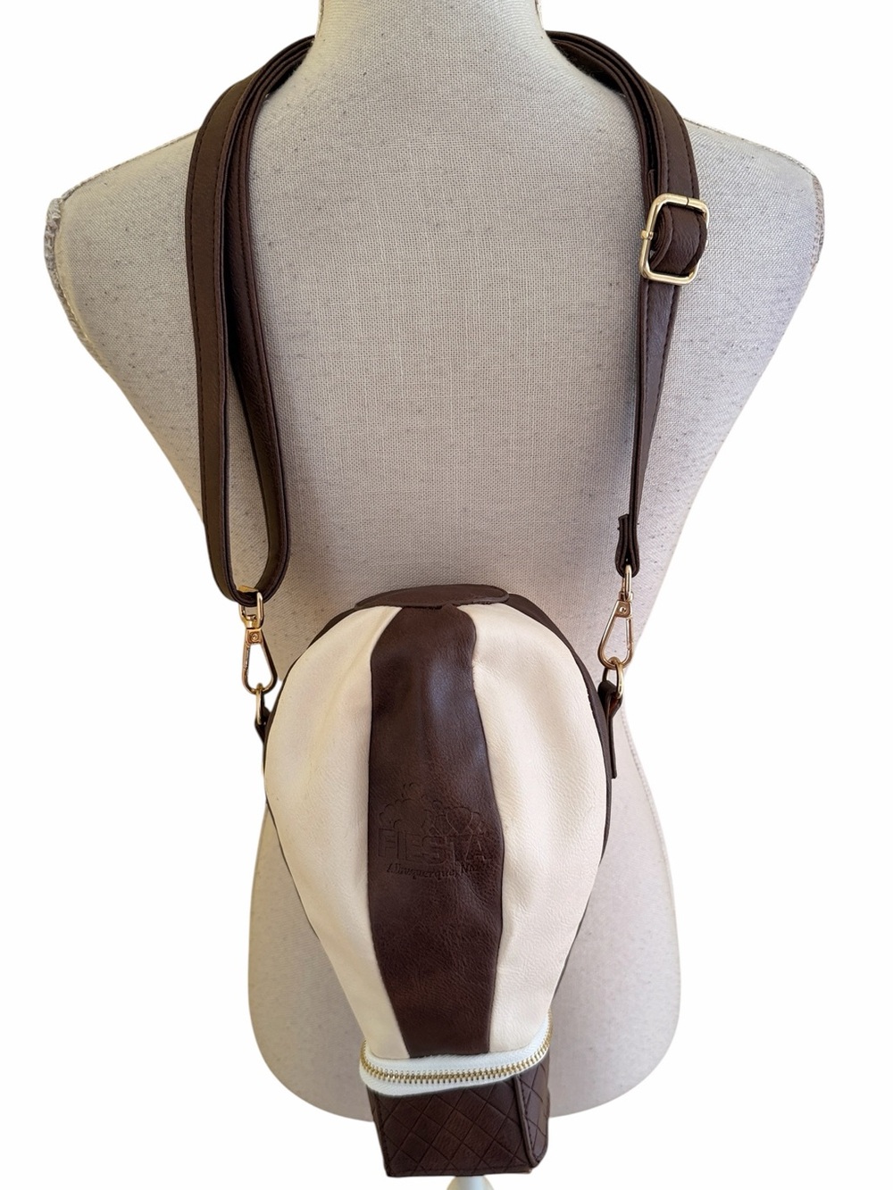 Albuquerque NM Fiesta Brown/Cream Faux Leather Crossbody "Hot Air Balloon" Bag